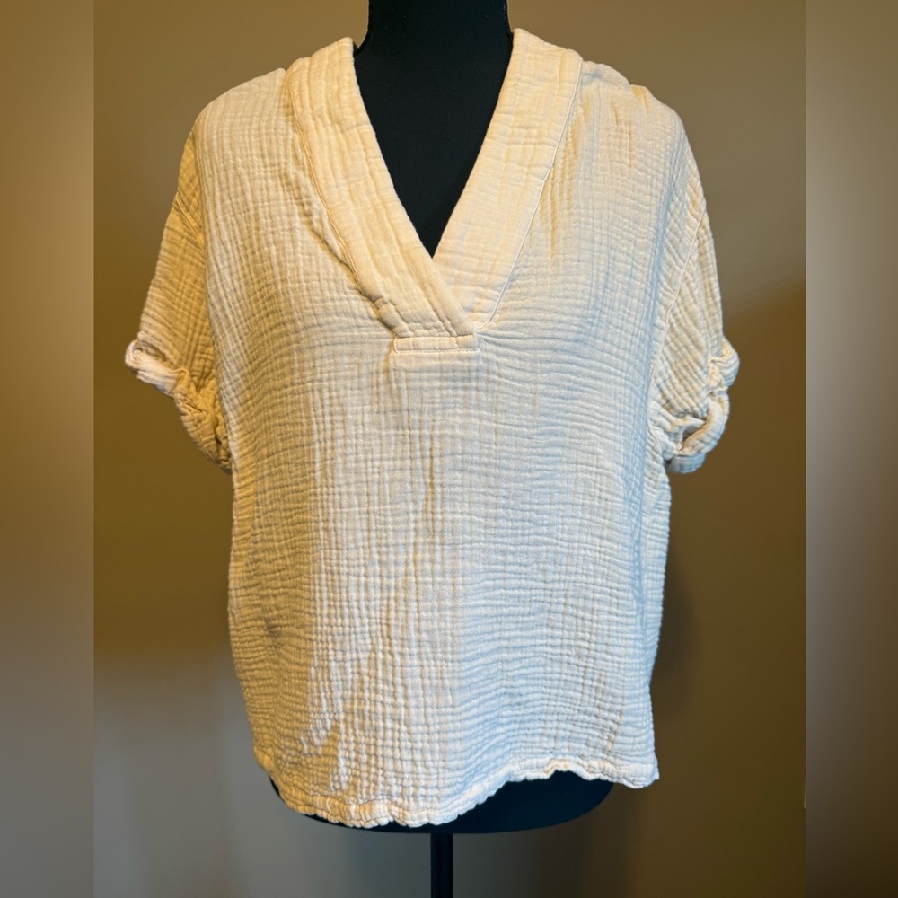XIRENA Avery Gauze Top XS Oysterette Cotton V Neck Short Sleeve Blouse